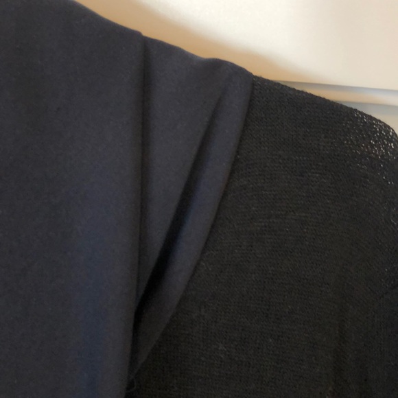 Over sized black top - Picture 7 of 7